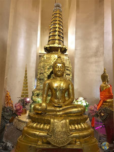 Gold Mount: Buddha.