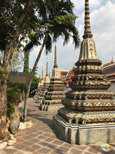 Wat Pho: Chedi Rai. (2)